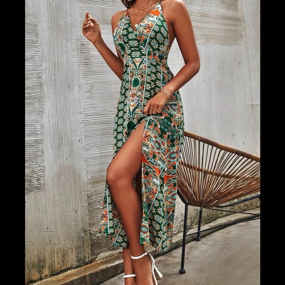 Boho Backless Floral Paisley Print Slit Criss Cross Back Maxi Dress Cottagecore - Picture 2 of 5